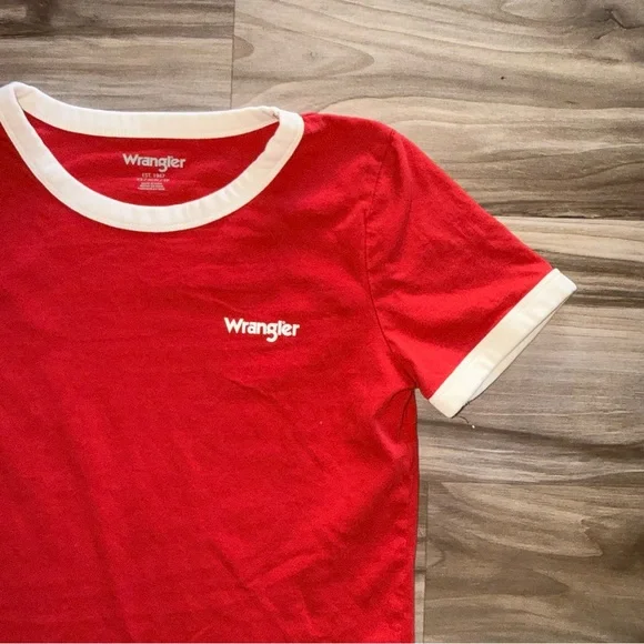 Wrangler Red and White Short Sleeve Tee - Picture 2 of 2